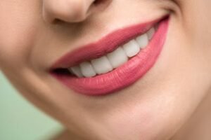 How Sugar Destroys Your Skin and Body Faster Than You Think